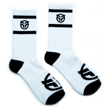 FEDERAL LOGO SOCKS WHITE W/ BLACK LOGO