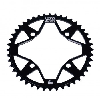 STAY STRONG 4 BOLTS SPROCKET BLACK