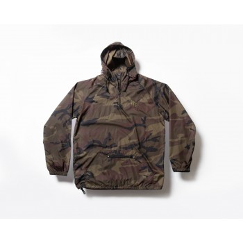 TITLE WINDBREAKER JACKET CAMO