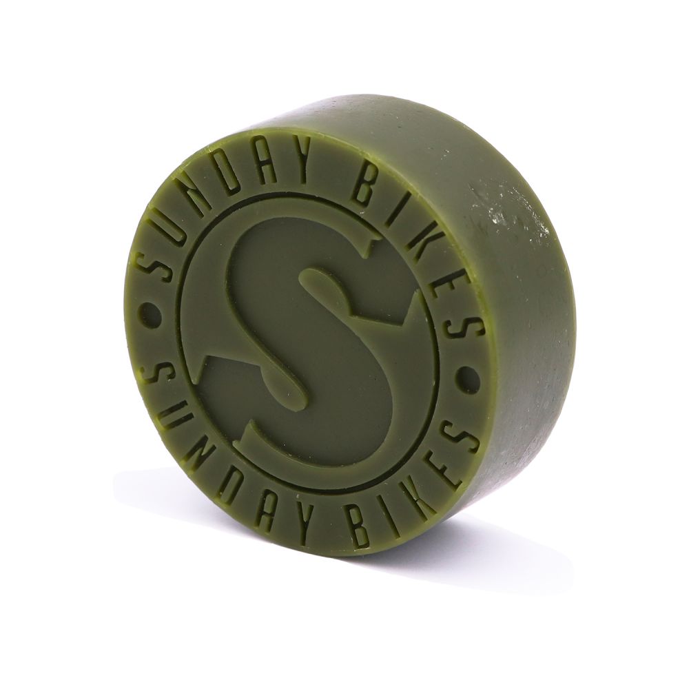 Wax Sunday Puck Gring Army Green