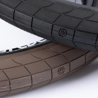 Federal Neptune Brown / Black Sidewalls 2.35" Tires
