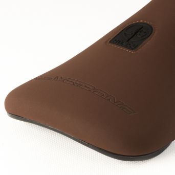 Selle Stay Strong Cutt Off Slim Pivotal Brown