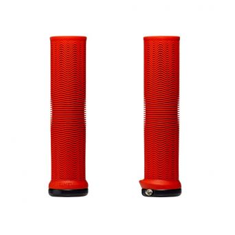 Title LO1 Grips