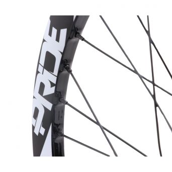 Wheels 20" (406) Pride Wave Gloss White / Pride Control 15mm - Black