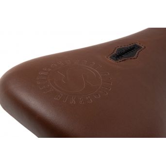 Selle Sunday Badge Perforated Pivotal Brown