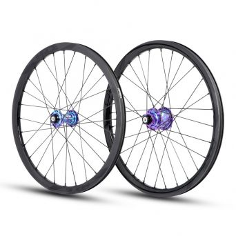 Wheels 20" (451) Pride Wave Gloss Black / Pride Control 10/10mm - Splash Blu/Pur