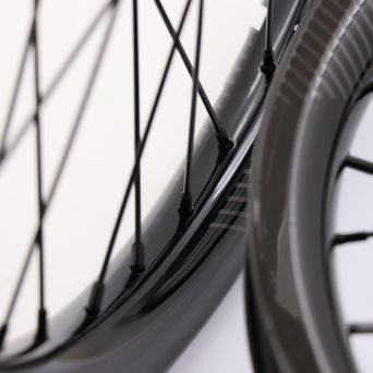Pride Gravity Pro Aero Ud Gloss Disc Wheelset - Black Hubs