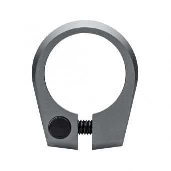 copy ofCollier De Selle Title - Chrome