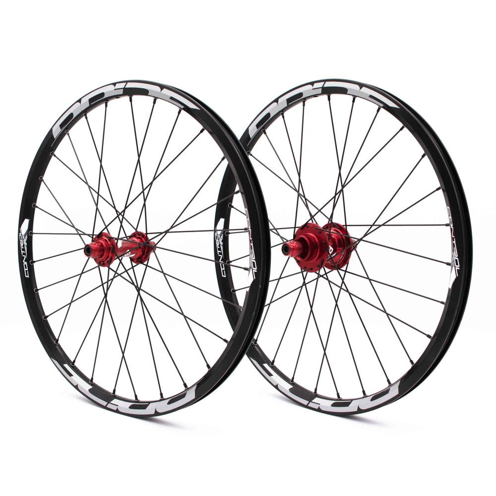 PAIRE DE ROUES PRIDE CONTROL EXP DISC 28H - RED