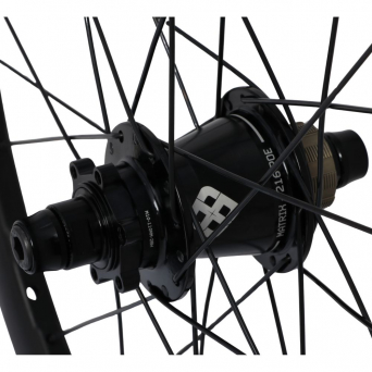 Wheels 20" (451) Pride Wave Matt Black - Matrix 10/10mm - Black